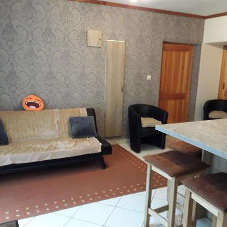 Chambres D'Hotes Au Vieux Moulin Entre Sarreguemine Et Bitche Rahling Exteriör bild