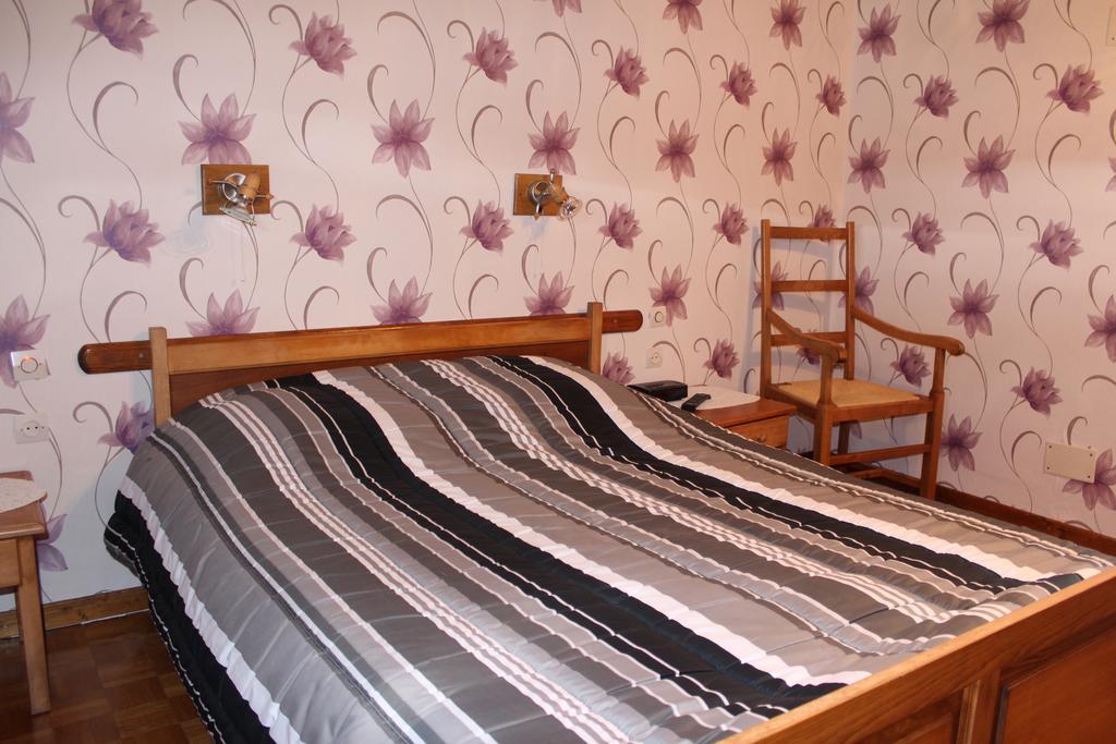 Chambres D'Hotes Au Vieux Moulin Entre Sarreguemine Et Bitche Rahling Rum bild
