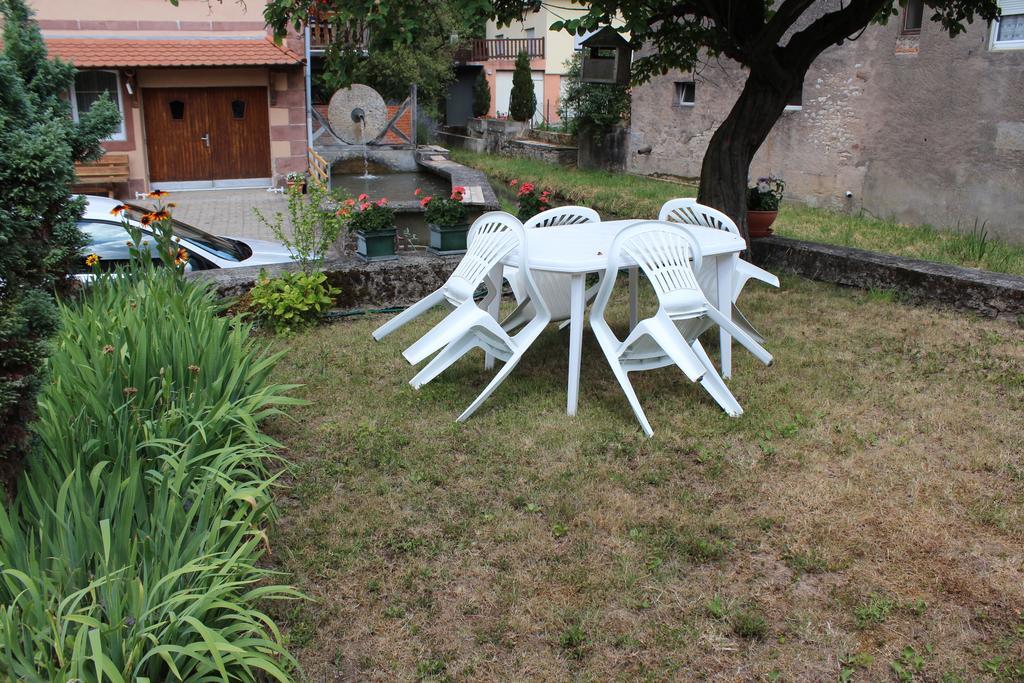 Chambres D'Hotes Au Vieux Moulin Entre Sarreguemine Et Bitche Rahling Exteriör bild